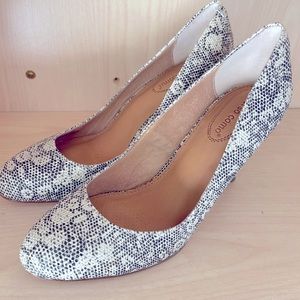Corso Como Snakeskin pumps